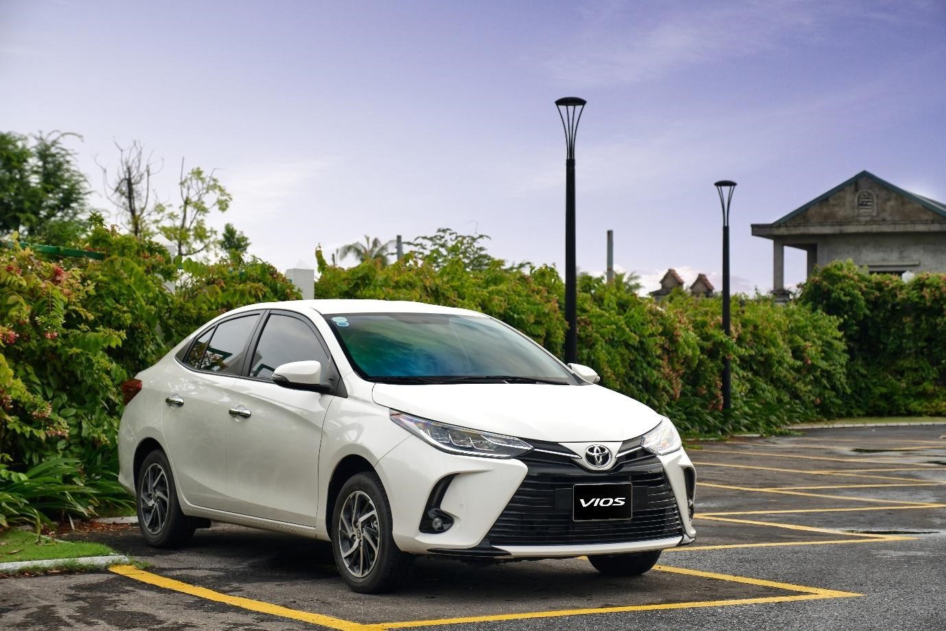 So sánh Toyota Vios E và Vios G: Chọn xe nào khi chênh nhau 57 triệu đồng?