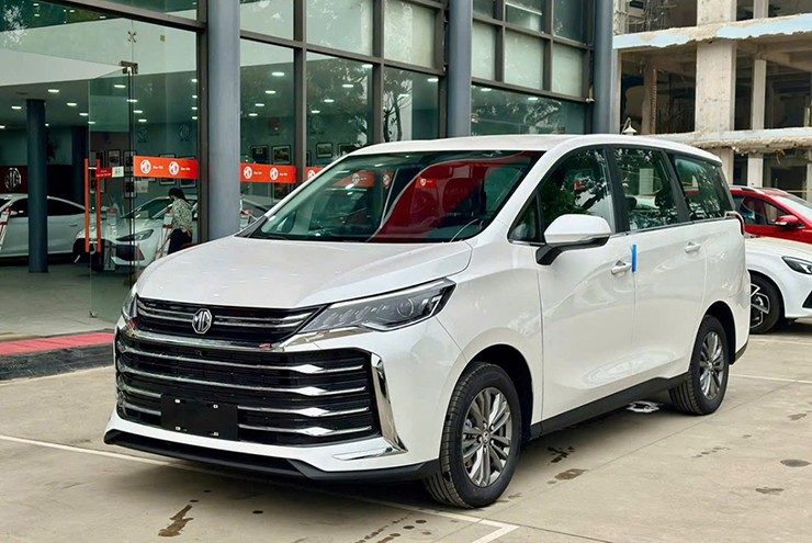 Cầm 750 triệu đồng trong tay: Những mẫu xe 7 chỗ đáng cân nhắc